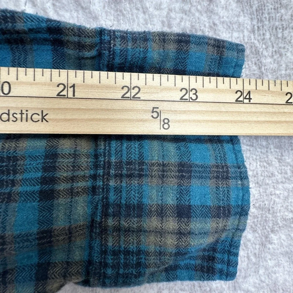 Oakley Shirt Mens Large Blue‎ Plaid Flannel Long Sleeve Button Up Skate